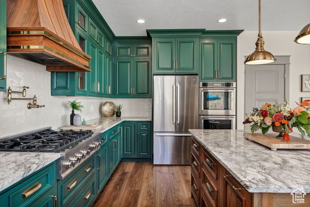 556 N 520 E, Providence, UT 84332