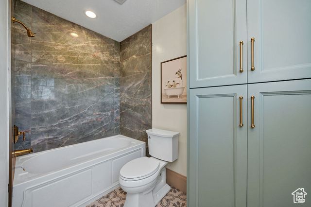 556 N 520 E, Providence, UT 84332