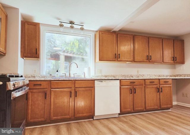 622 SHOWERS ST, Harrisburg, PA 17104