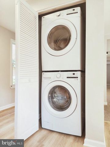 622 SHOWERS ST, Harrisburg, PA 17104