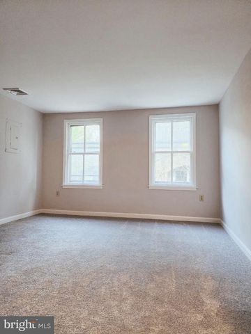 622 SHOWERS ST, Harrisburg, PA 17104