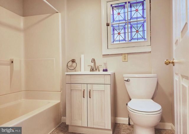 622 SHOWERS ST, Harrisburg, PA 17104