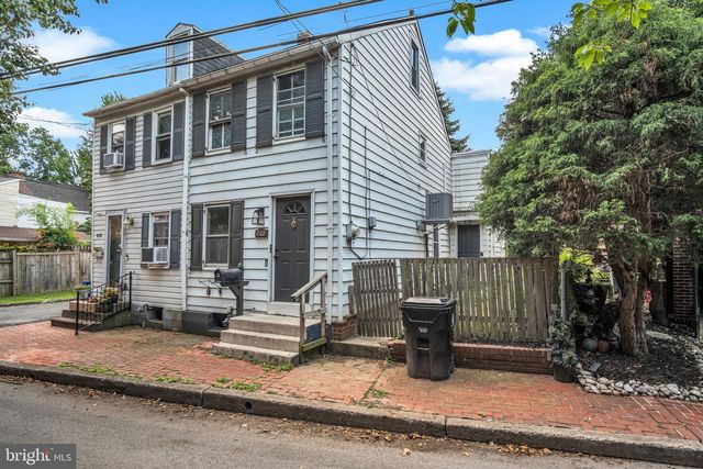 622 SHOWERS ST, Harrisburg, PA 17104