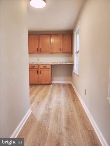 622 SHOWERS ST, Harrisburg, PA 17104