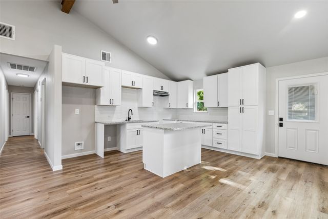 902 Melanie Lane, Keene, TX 76059