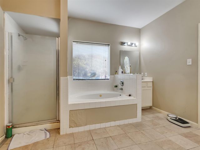 1702 Lake Geneva Court, Houston, TX 77084
