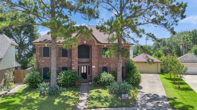 1702 Lake Geneva Court, Houston, TX 77084