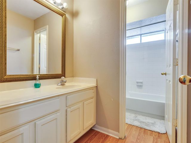 1702 Lake Geneva Court, Houston, TX 77084