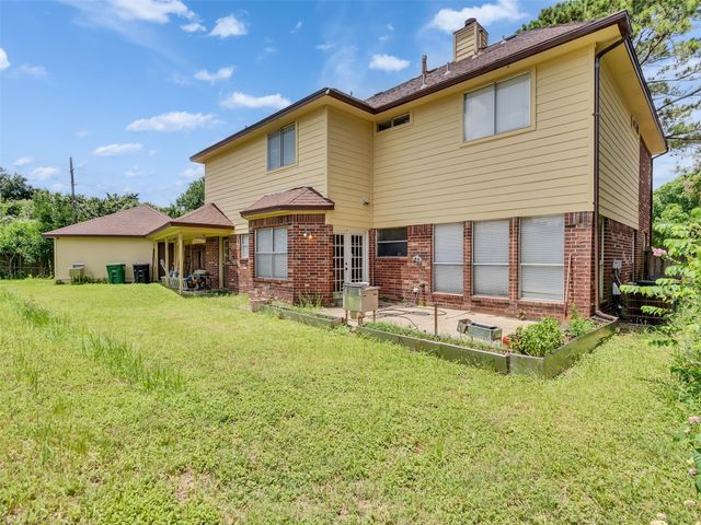 1702 Lake Geneva Court, Houston, TX 77084