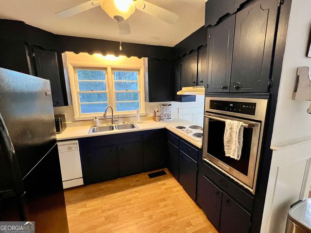 68 Pine Drive, Tallapoosa, GA 30176