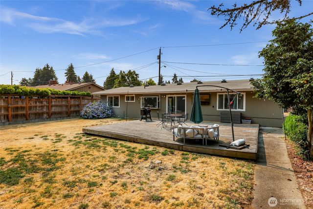 612 S 188th Street, Burien, WA 98148
