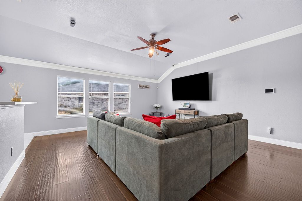 3350 Choir Street, Dallas, TX 75237 — photo 5
