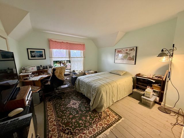 742 S 4th Street, Dekalb, IL 60115