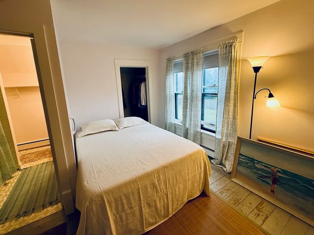 742 S 4th Street, Dekalb, IL 60115