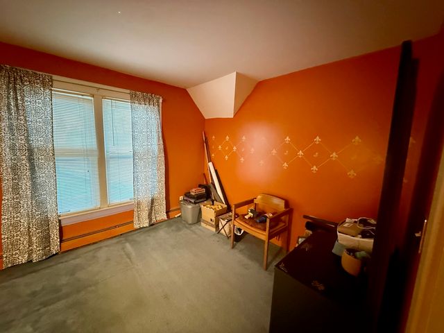 742 S 4th Street, Dekalb, IL 60115