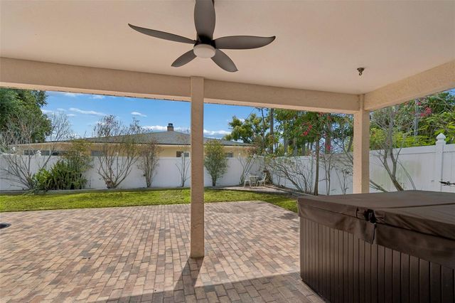 2790 PINELLAS POINT DRIVE S, St Petersburg, FL 33712