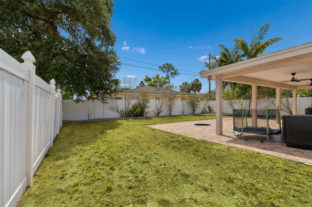 2790 PINELLAS POINT DRIVE S, St Petersburg, FL 33712