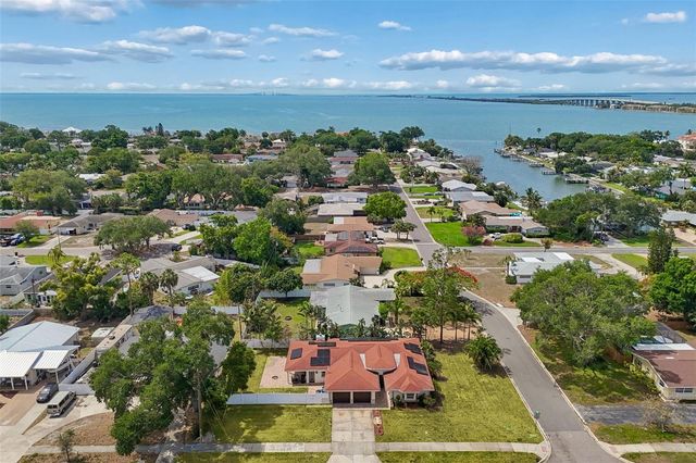 2790 PINELLAS POINT DRIVE S, St Petersburg, FL 33712