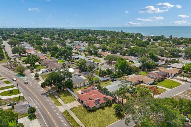 2790 PINELLAS POINT DRIVE S, St Petersburg, FL 33712