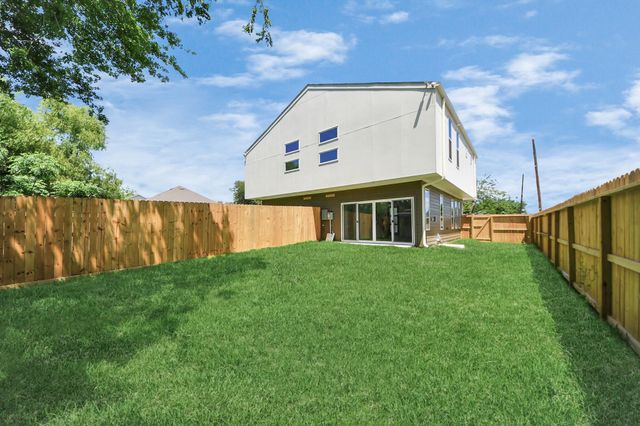 4358 Clover Street, Houston, TX 77051