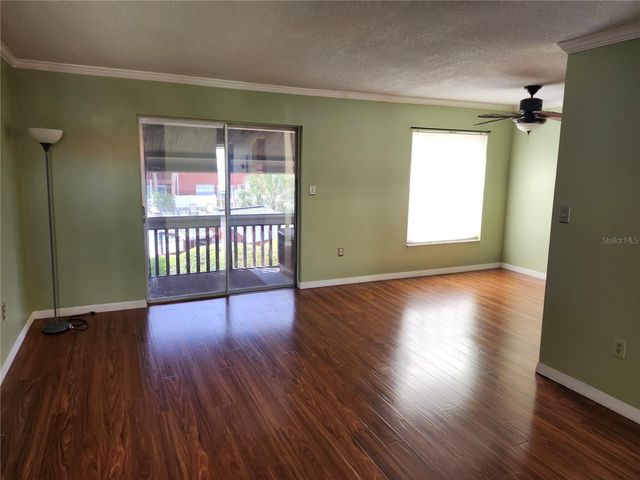 8212 11TH STREET N D, St Petersburg, FL 33702