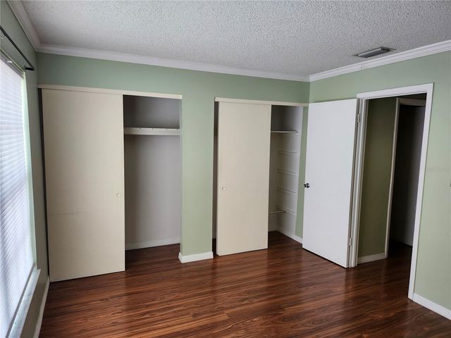 8212 11TH STREET N D, St Petersburg, FL 33702