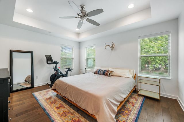 1128 Gunter ST F, Austin, TX 78702