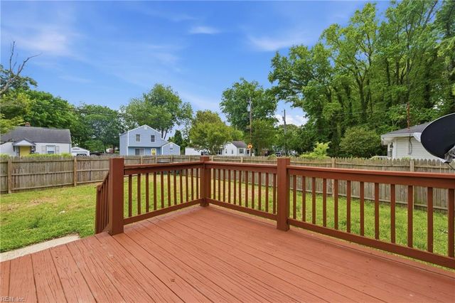 6 Westover ST, Hampton, VA 23669