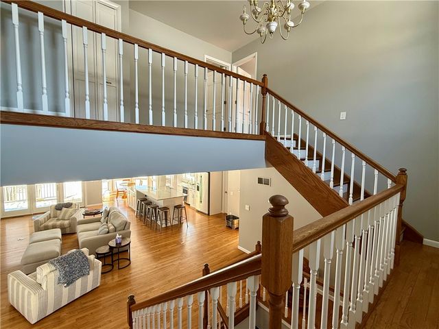 868 Latonka Dr, Mercer, PA 16137