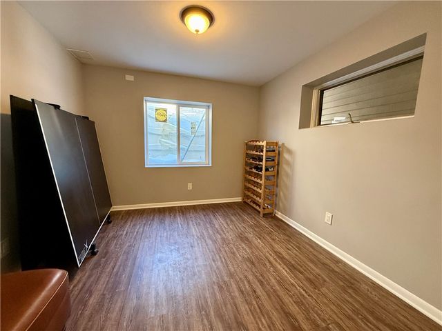 868 Latonka Dr, Mercer, PA 16137