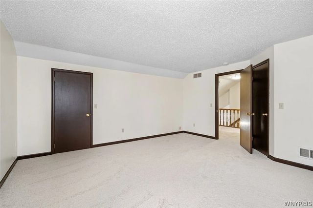 383 South Ellicott Creek, Amherst, NY 14228