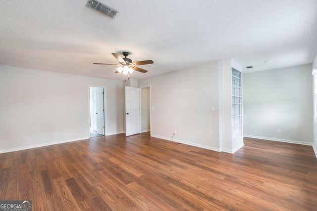 102 Leconte N, Warner Robins, GA 31088