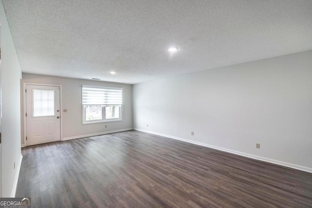 102 Leconte N, Warner Robins, GA 31088