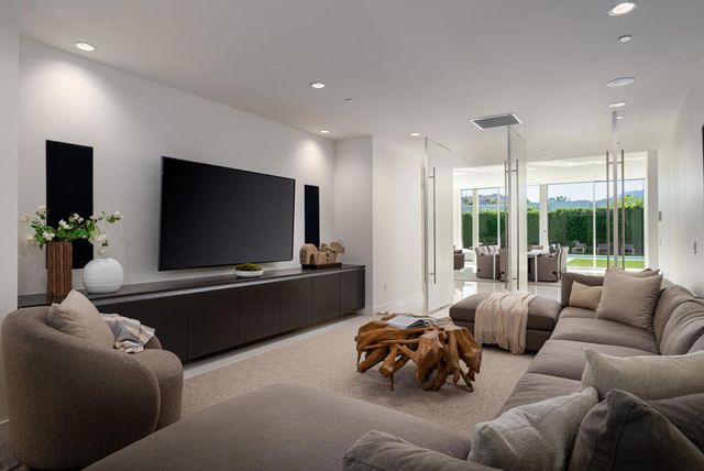 3088 Linea Terrace, Palm Springs, CA 92264