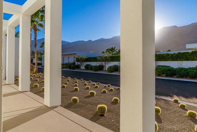 3088 Linea Terrace, Palm Springs, CA 92264