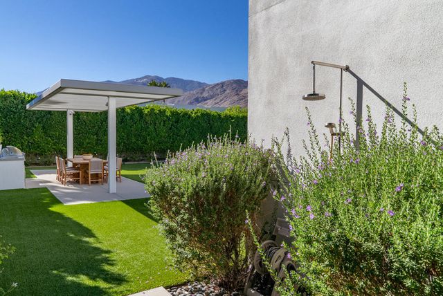 3088 Linea Terrace, Palm Springs, CA 92264