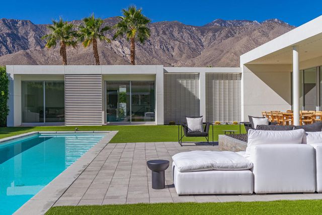 3088 Linea Terrace, Palm Springs, CA 92264