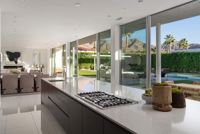 3088 Linea Terrace, Palm Springs, CA 92264