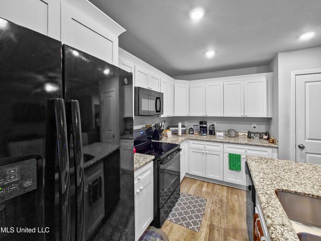 18225 Mill Cove, Gulfport, MS 39503