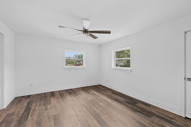 150 S Woodland Trail, Double Oak, TX 75077