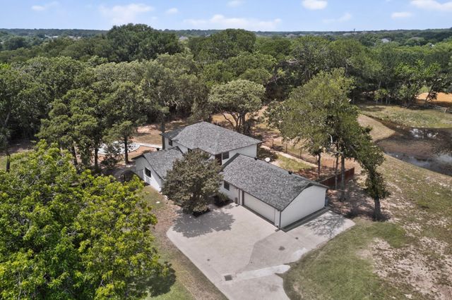 150 S Woodland Trail, Double Oak, TX 75077