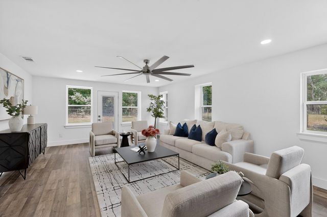150 S Woodland Trail, Double Oak, TX 75077