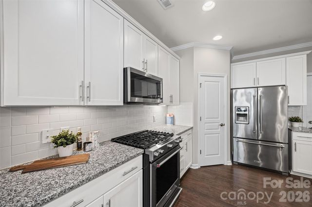 5125 Mount Clare Lane, Charlotte, NC 28210