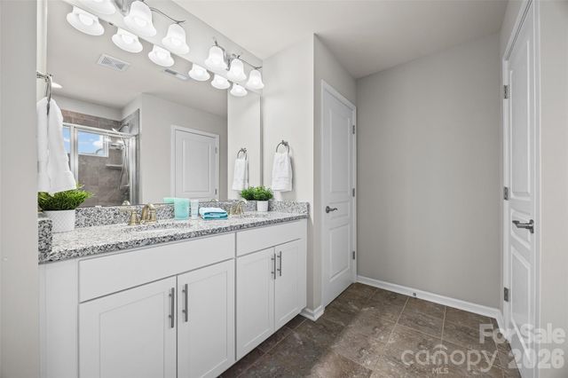 5125 Mount Clare Lane, Charlotte, NC 28210
