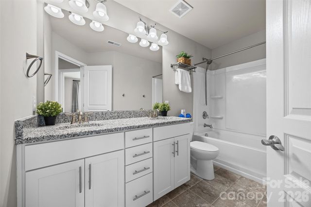 5125 Mount Clare Lane, Charlotte, NC 28210