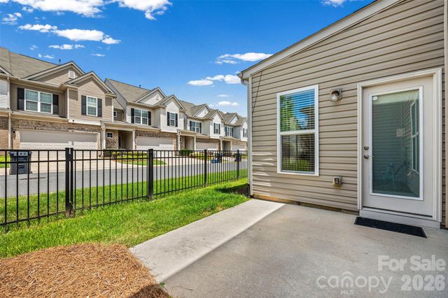 5125 Mount Clare Lane, Charlotte, NC 28210
