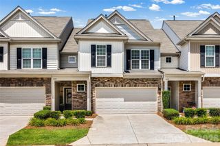5125 Mount Clare Lane, Charlotte, NC 28210