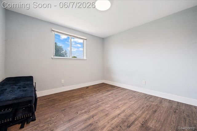 3528 Byrd Drive, Sterling Heights, MI 48310