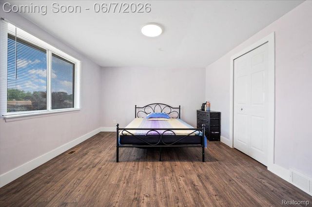 3528 Byrd Drive, Sterling Heights, MI 48310