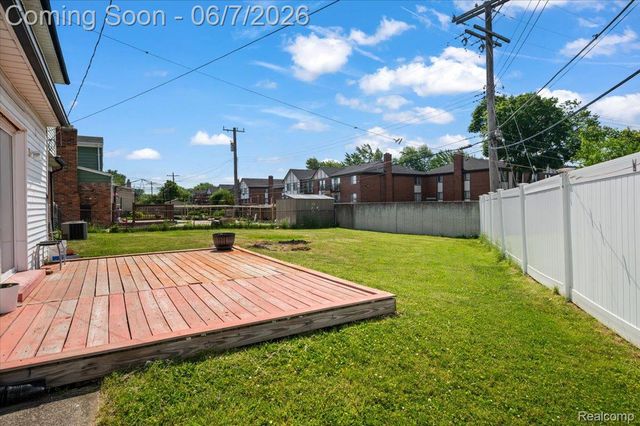 3528 Byrd Drive, Sterling Heights, MI 48310